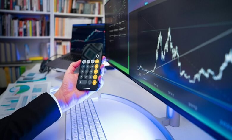 financial data analysis techniques